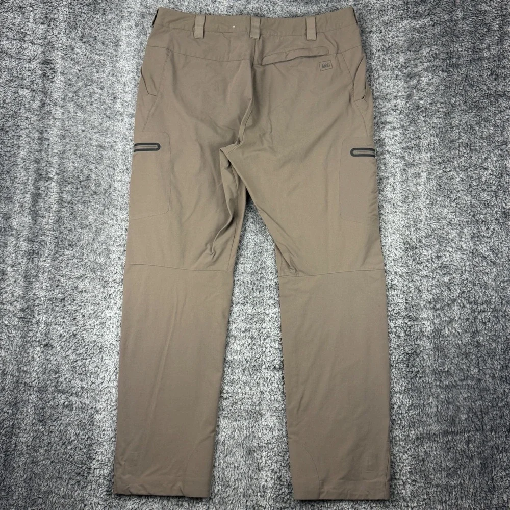 REI Men's‎ Cargo Hiking Pants 36W 32L Nylon Stretch Zip Pockets Outdoor Trail